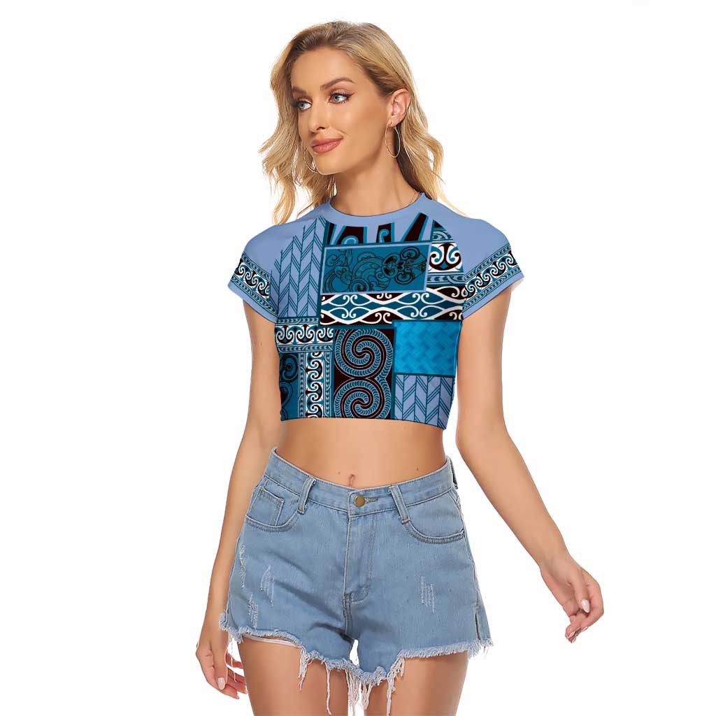 Blue Aotearoa Kowhaiwhai Pattern Raglan Cropped T Shirt NZ Maori Quilt Style LT14 Female Blue - Polynesian Pride