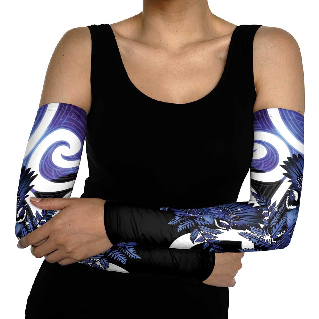 Piwakawaka New Zealand Matariki Arm Sleeves Maori New Year Silver Fern Purple Galaxy LT14 - Polynesian Pride