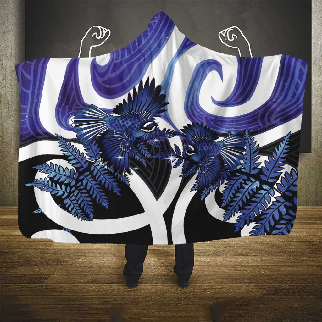 Piwakawaka New Zealand Matariki Hooded Blanket Maori New Year Silver Fern Purple Galaxy