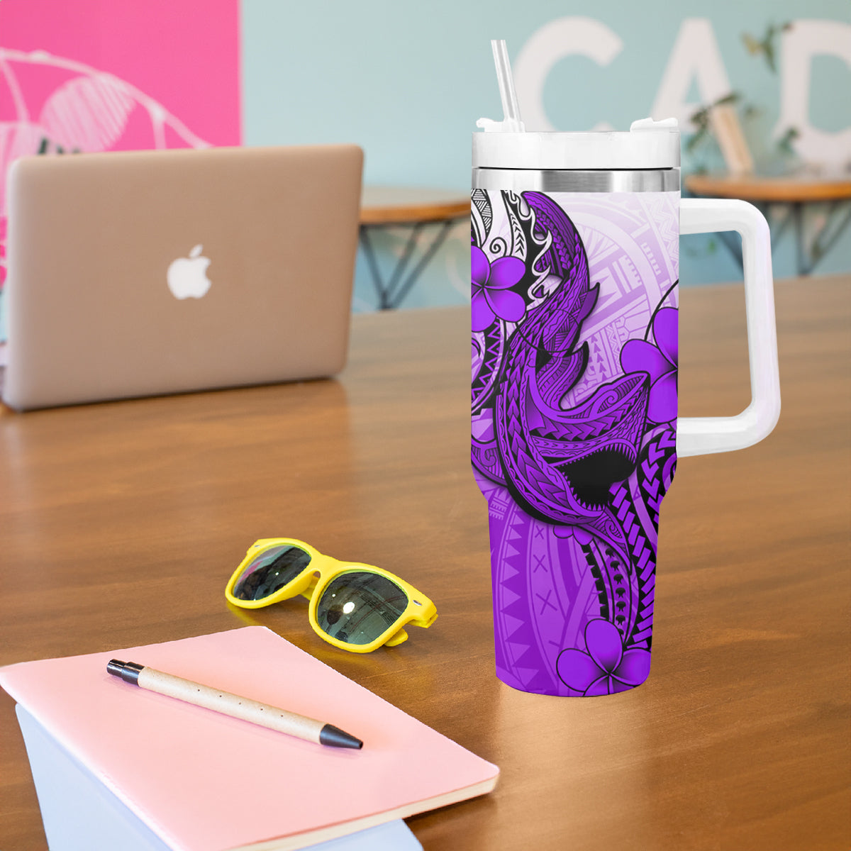 Hawaii Tumbler With Handle Polynesian Shark Tattoo With Plumeria Purple Gradient