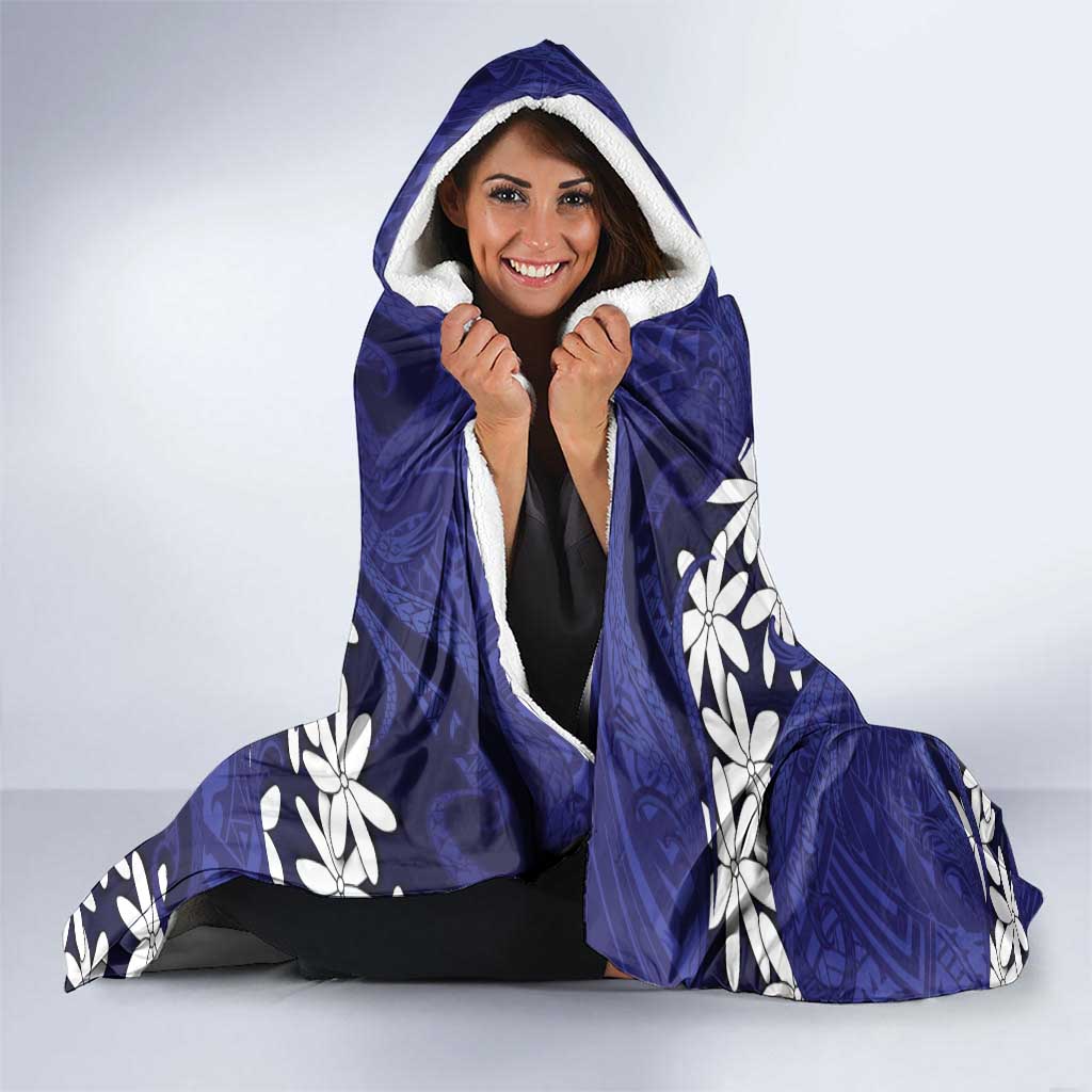 Personalised Cook Islands Pukapuka Hooded Blanket Tiare Maori Polynesian Waves Tattoo