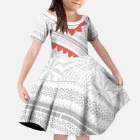 Tonga White Sunday Kid Short Sleeve Dress Heilala Flowers Tongan Ngatu Pattern LT14 KID White - Polynesian Pride