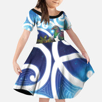 Kekeru New Zealand Matariki Family Matching Summer Maxi Dress and Hawaiian Shirt Kukupa Kowhai Maori New Year Blue Version LT14 Daughter's Dress Blue - Polynesian Pride