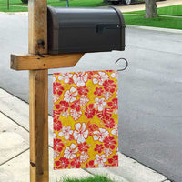 Yellow Hawaii Hibiscus Garden Flag Tropical Flowers Seamless Pattern - Polynesian Pride