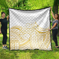 Polynesia White Sunday Quilt Plumeria Polynesian Tribal Gold Color - Polynesian Pride