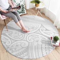 Polynesia White Sunday Round Carpet Plumeria Polynesian Tribal Grey Color - Polynesian Pride