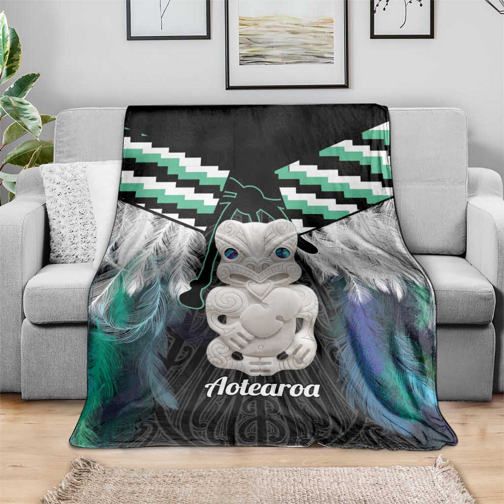 Aotearoa Korowai Motif Blanket Hei Tiki Poutama Maori Pattern