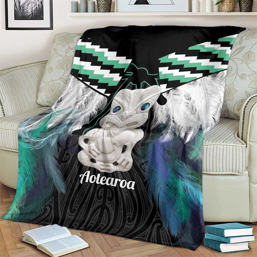 Aotearoa Korowai Motif Blanket Hei Tiki Poutama Maori Pattern