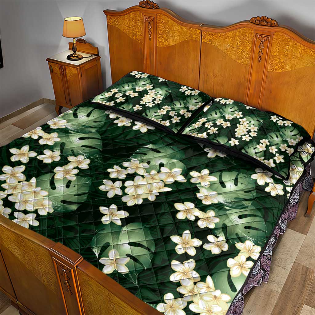 Green Tropical Hawaii Quilt Bed Set Seamless Monstera Plumeria Hawaiian Pattern - Polynesian Pride