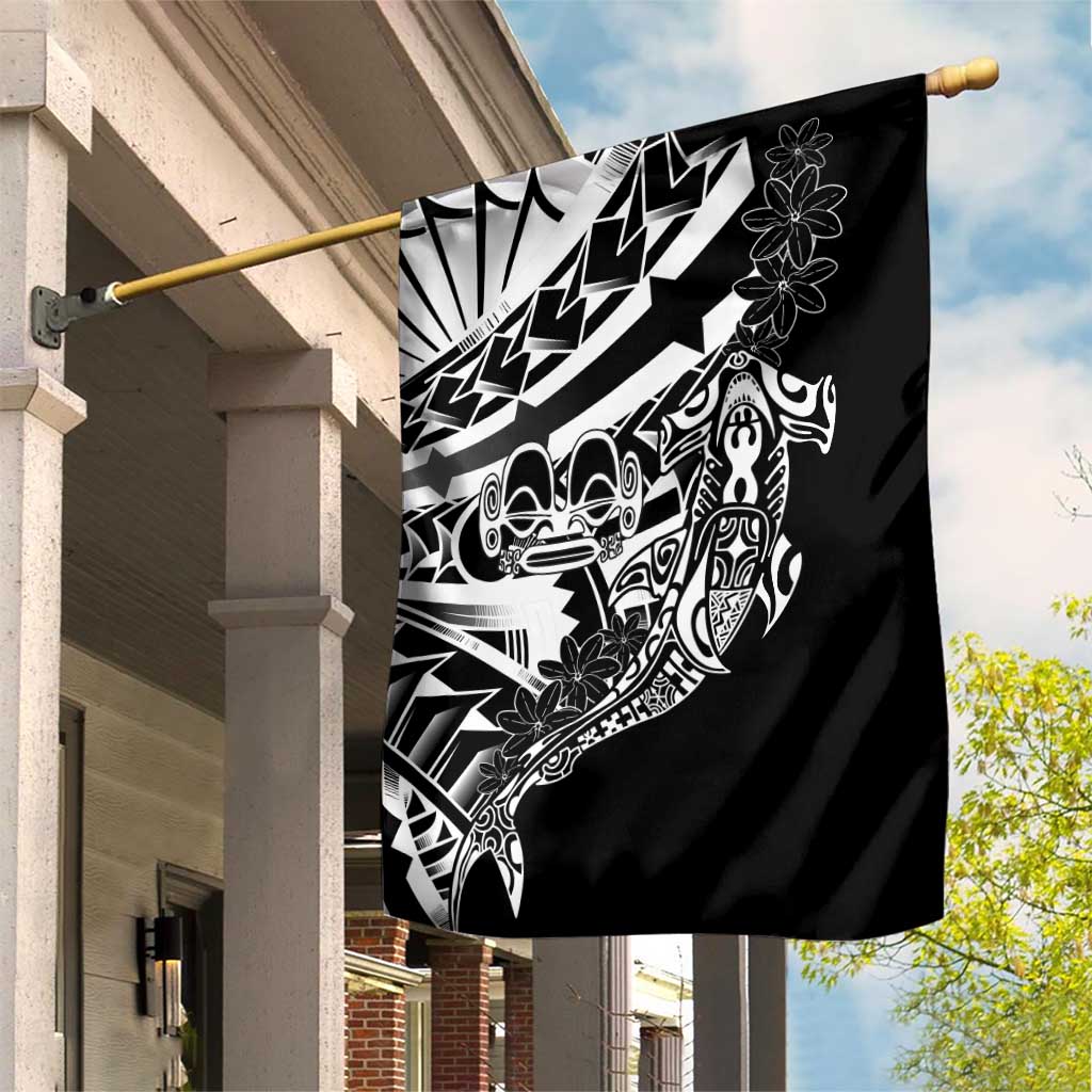 Black White Marquesas Islands Garden Flag Marquesan Matatiki Hammerhead Shark Patutiki - Polynesian Pride