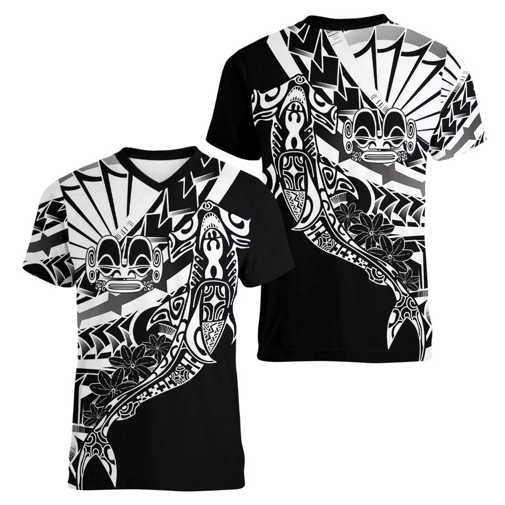 Black White Marquesas Islands Women V-Neck T-Shirt Marquesan Matatiki Hammerhead Shark Patutiki - Polynesian Pride