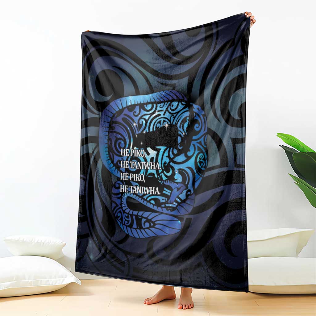 Tuna Eel New Zealand Matariki Blanket He Piko He Taniwha Maori Pattern