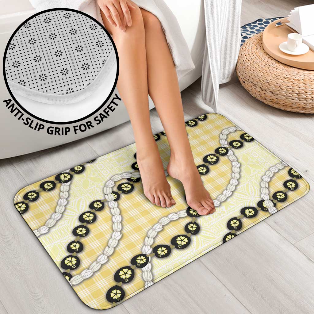 Yellow Palaka Hawaii Bathroom Set Kukui Nut Pikake Lei Hawaiian Tapa Pattern - Polynesian Pride