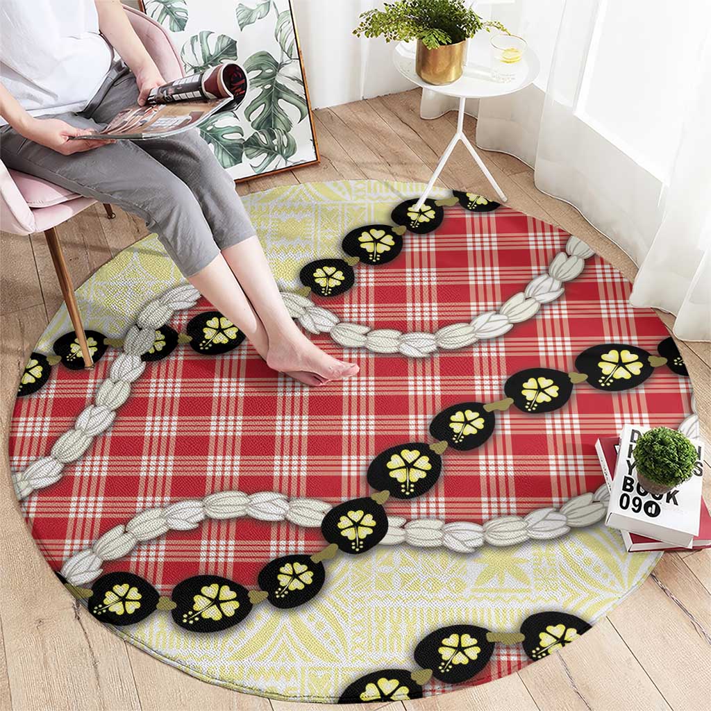 Red Palaka Hawaii Round Carpet Kukui Nut Pikake Lei Hawaiian Tapa Pattern - Polynesian Pride