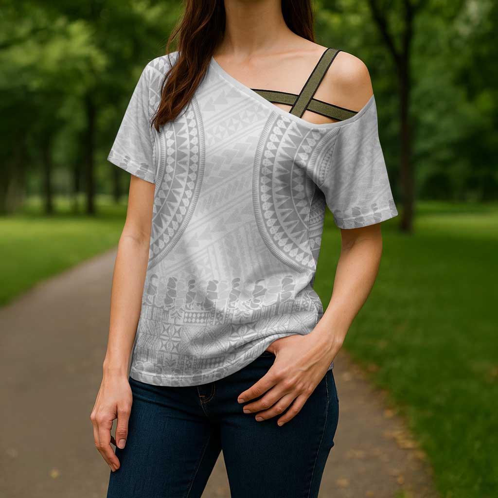 Niue White Sunday Cross Shoulder Shirt Tapu Fanau Ia Puakenikeni Hiapo Pattern - Polynesian Pride