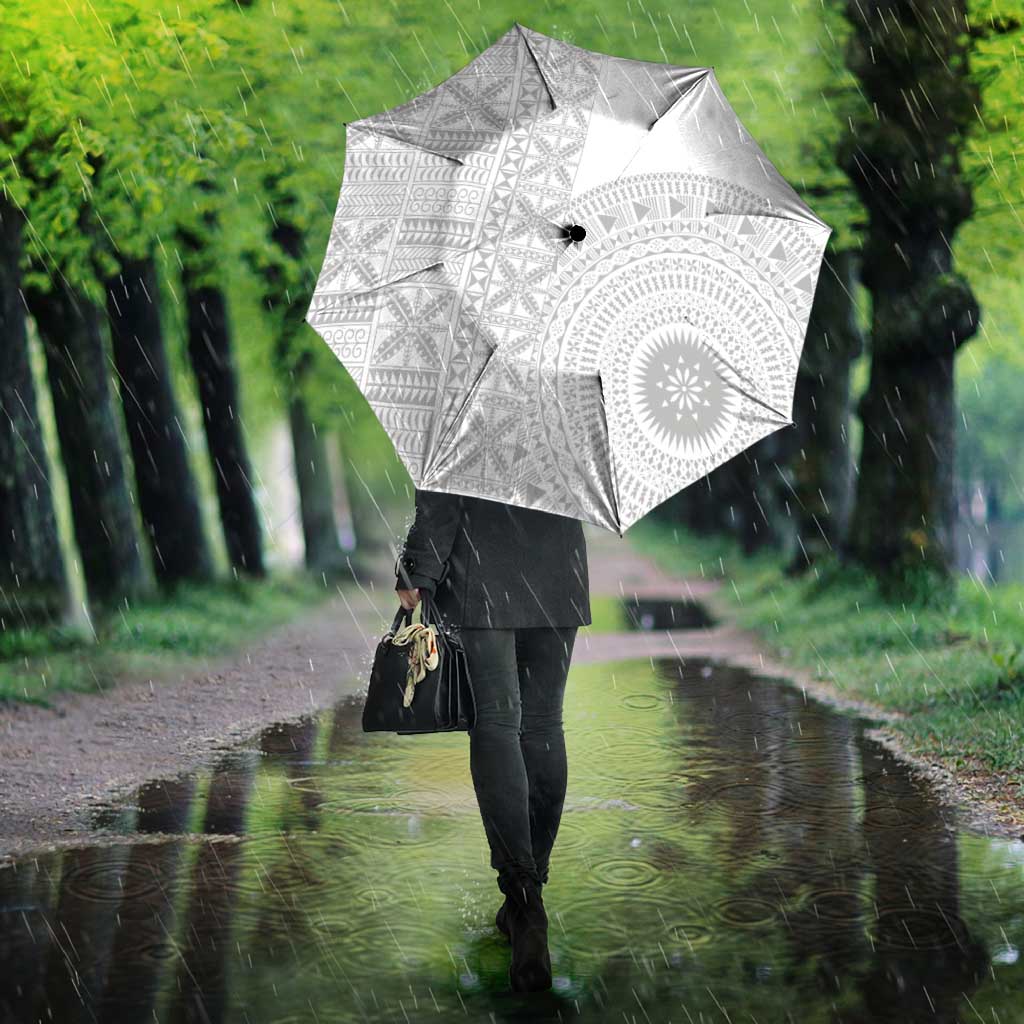 Niue White Sunday Umbrella Half Hiapo Pattern Vibes - Polynesian Pride