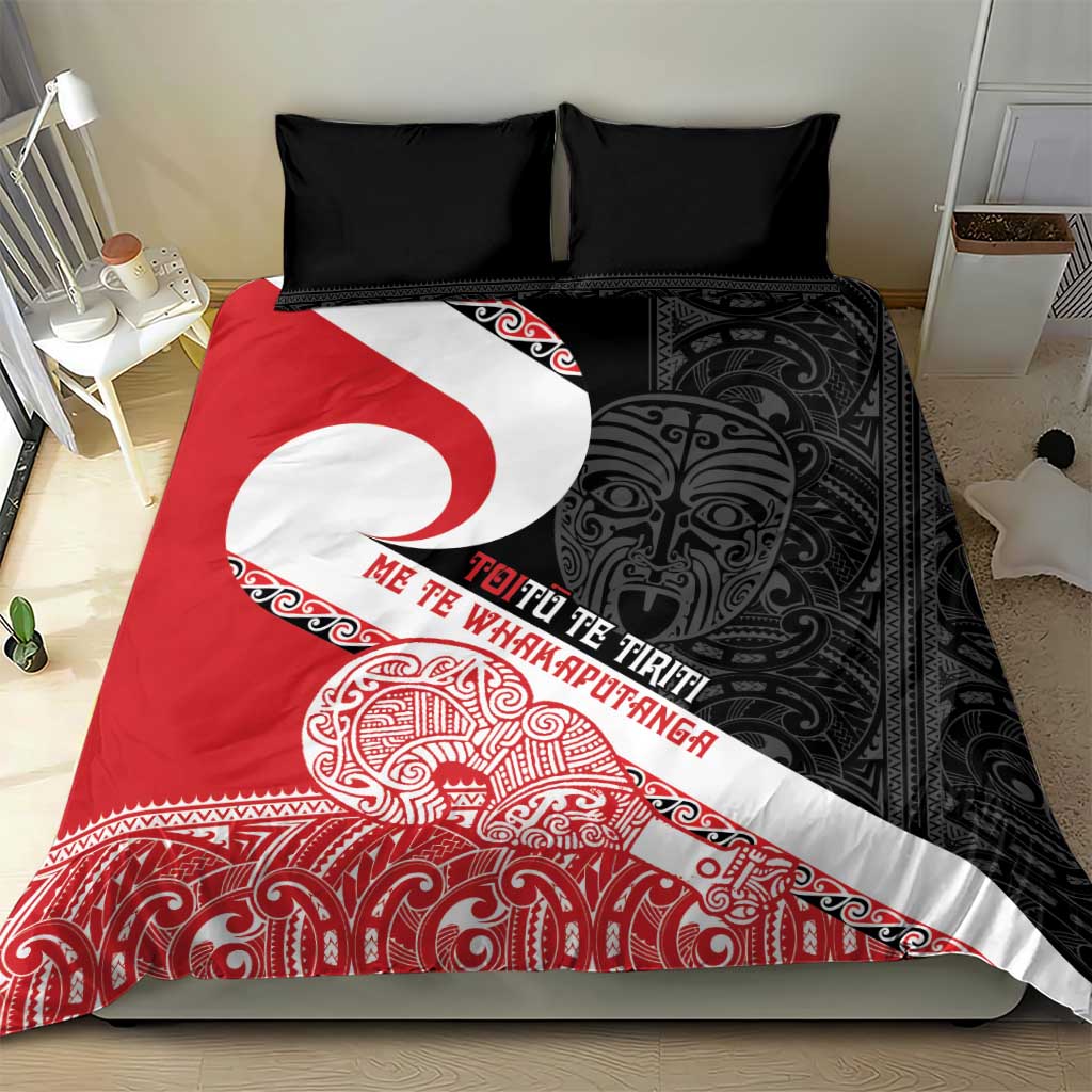 Toitu Te Tiriti Me Te Whakaputanga Bedding Set Maori Wahaika With Haka Face