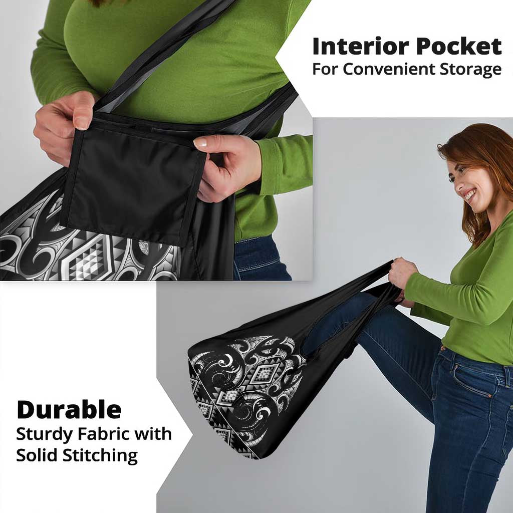 Black Ngaru Taniko With Aotearoa Maori Tattoo Grocery Bag