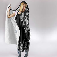 Black Ngaru Taniko With Aotearoa Maori Tattoo Hooded Blanket LT14 - Polynesian Pride