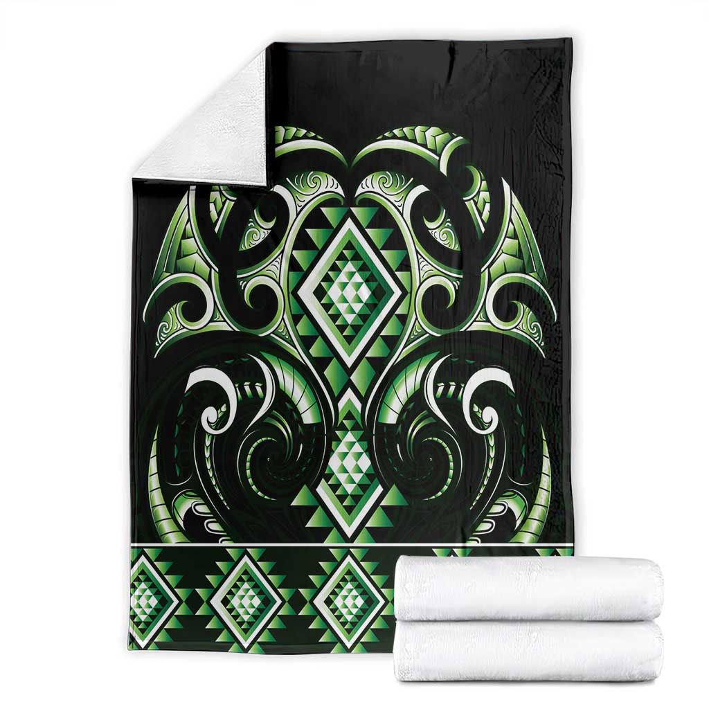 Green Ngaru Taniko With Aotearoa Maori Tattoo Blanket