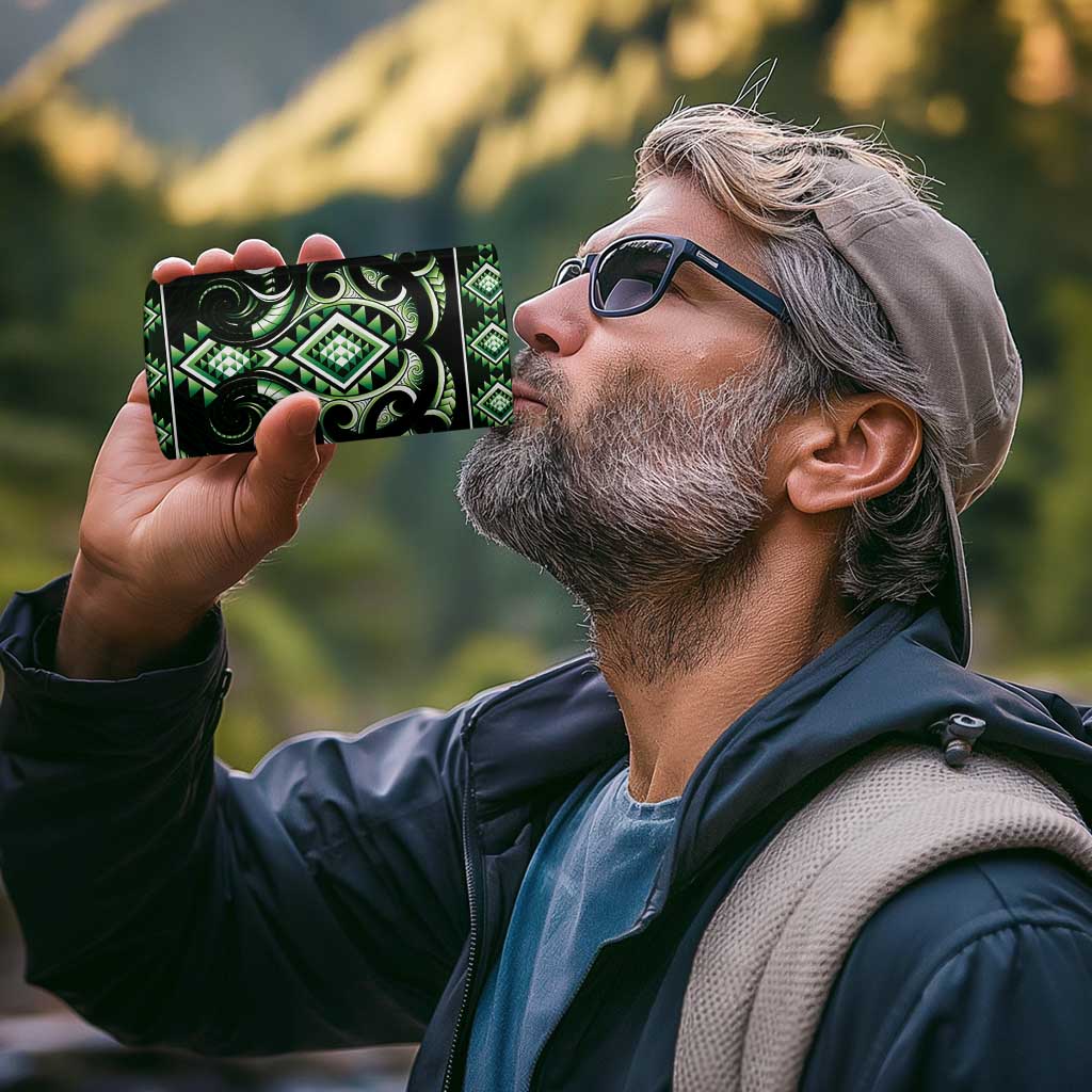 Green Ngaru Taniko With Aotearoa Maori Tattoo 4 in 1 Can Cooler Tumbler