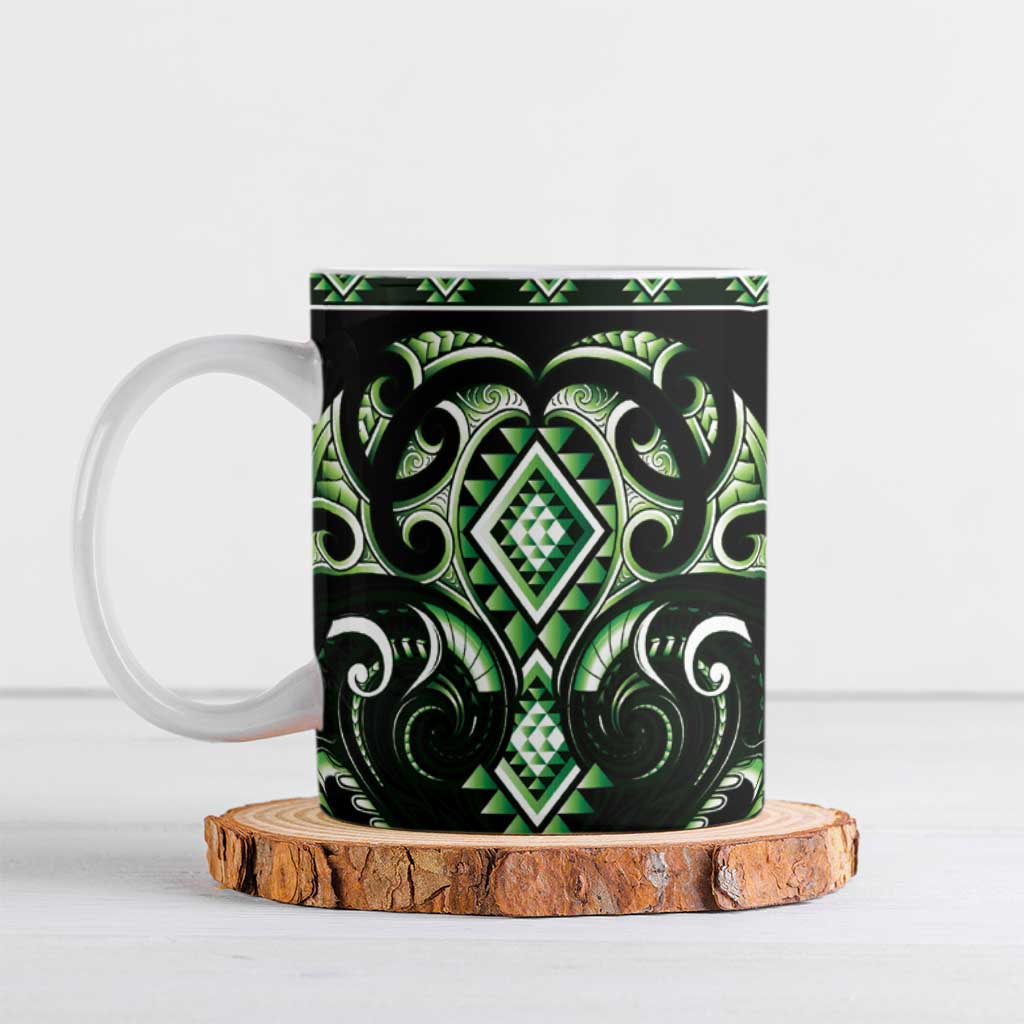 Green Ngaru Taniko With Aotearoa Maori Tattoo Ceramic Mug - Polynesian Pride