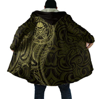 New Zealand Skull Darts Cloak Aotearoa Maori Chest Tattoo Stylized Gold - Polynesian Pride