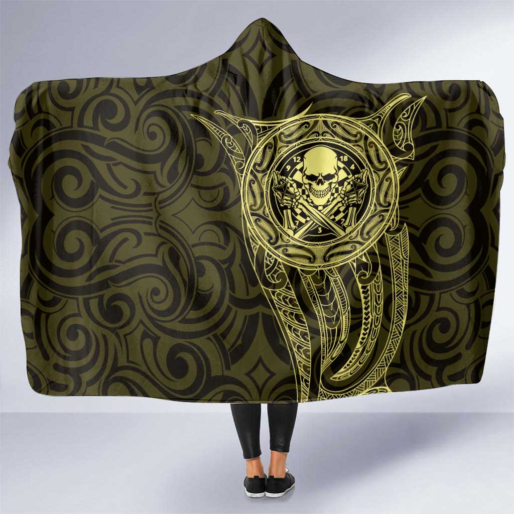 New Zealand Skull Darts Hooded Blanket Aotearoa Maori Chest Tattoo Stylized Gold - Polynesian Pride