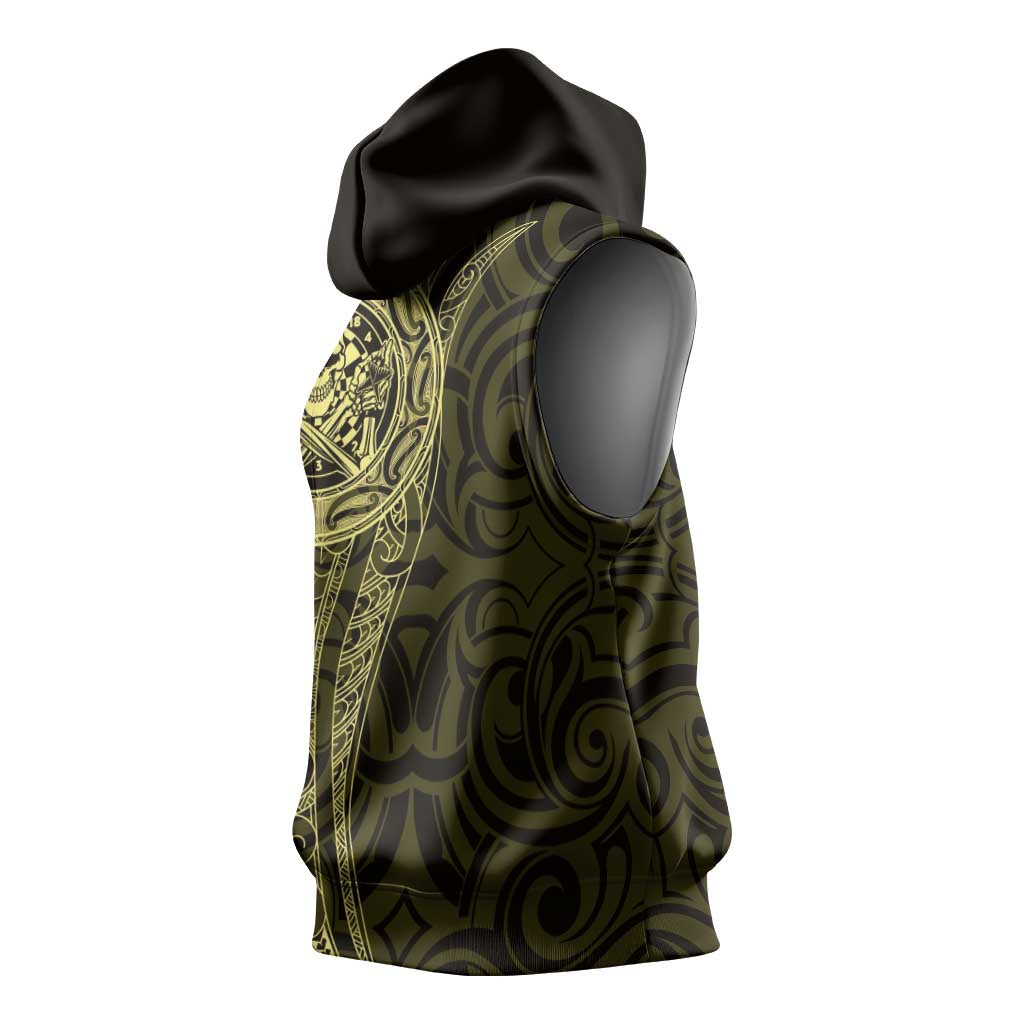 New Zealand Skull Darts Sleeveless Hoodie Aotearoa Maori Chest Tattoo Stylized Gold - Polynesian Pride