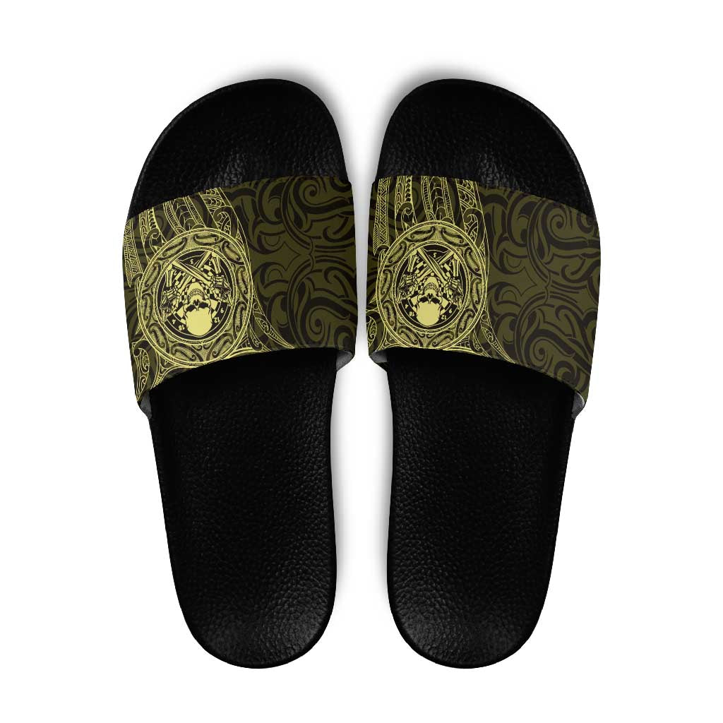 New Zealand Skull Darts Slide Sandals Aotearoa Maori Chest Tattoo Stylized Gold - Polynesian Pride