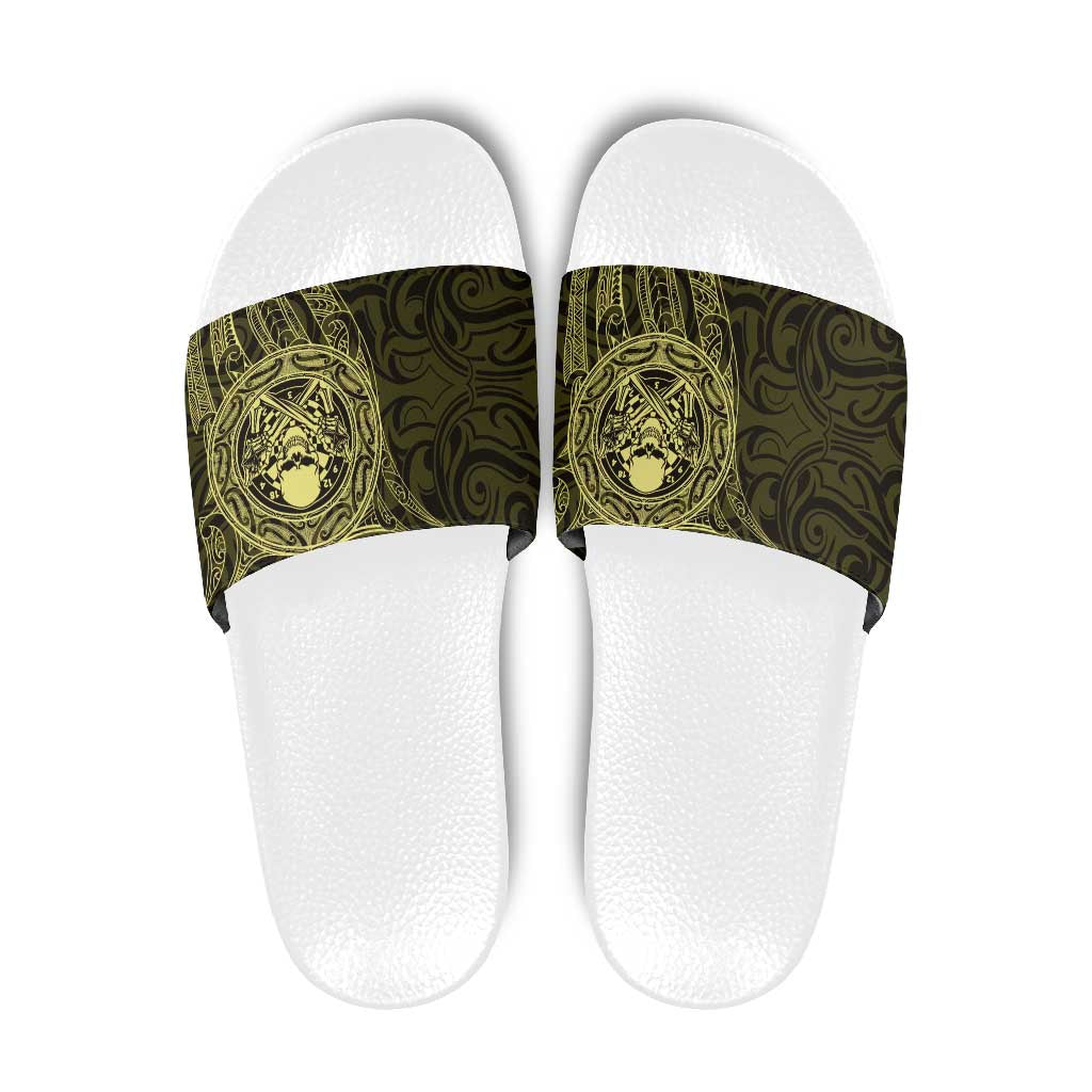 New Zealand Skull Darts Slide Sandals Aotearoa Maori Chest Tattoo Stylized Gold - Polynesian Pride