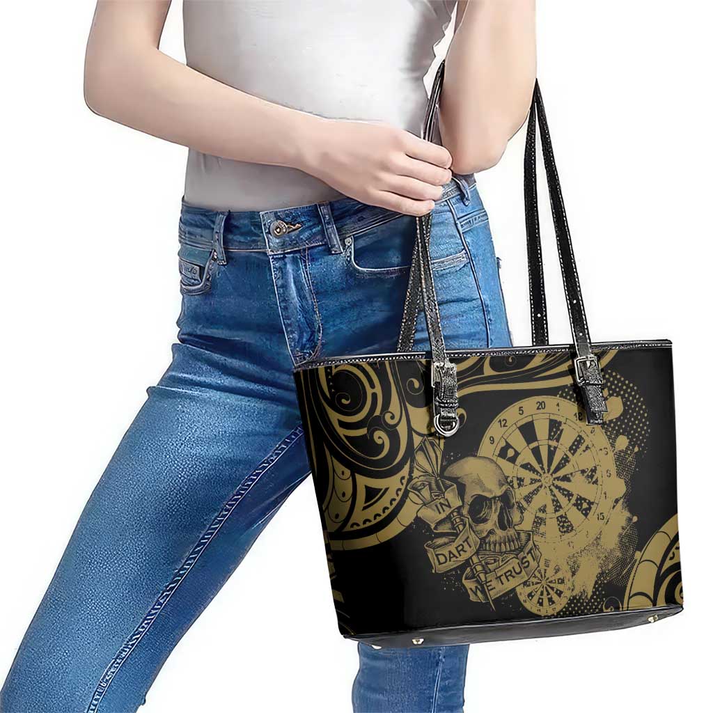 New Zealand Darts Leather Tote Bag Skull In Dart We Trust Maori Pattern - Polynesian Pride