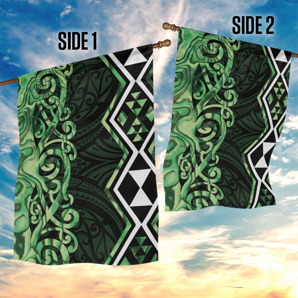 Green Aotearoa Garden Flag Taniko Motifs With Paua Shell Kowhaiwhai