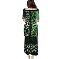 Green Aotearoa Puletasi Taniko Motifs With Paua Shell Kowhaiwhai