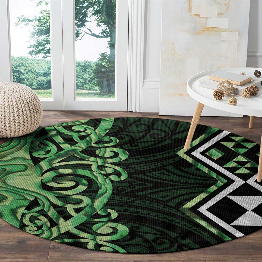 Green Aotearoa Round Carpet Taniko Motifs With Paua Shell Kowhaiwhai LT14 - Polynesian Pride