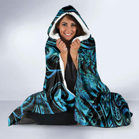 New Zealand Tui Bird Taiaha Hooded Blanket Maori Weapon Paua Shell Mix Silver Fern LT14 - Polynesian Pride