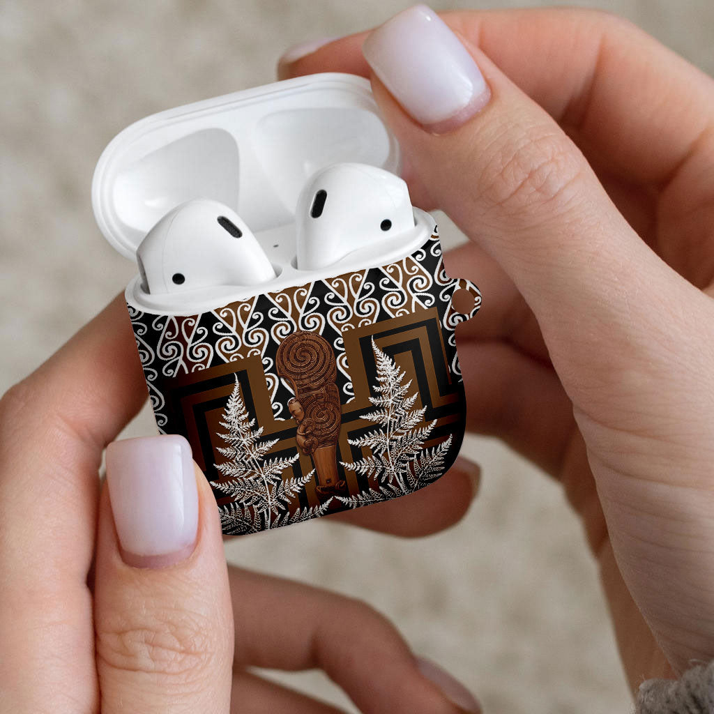 Wahaika New Zealand AirPods Case Maori Weapon Kowhaiwhai Fern Poutama Motifs LT14 - Polynesian Pride