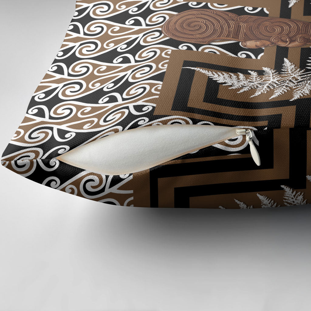 Wahaika New Zealand Pillow Cover Maori Weapon Kowhaiwhai Fern Poutama Motifs LT14 - Polynesian Pride