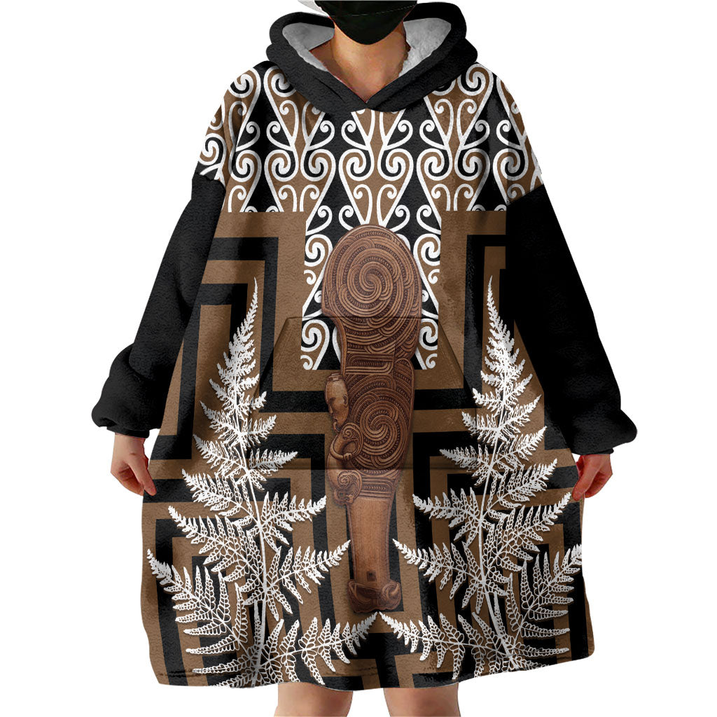 Wahaika New Zealand Wearable Blanket Hoodie Maori Weapon Kowhaiwhai Fern Poutama Motifs LT14 - Polynesian Pride