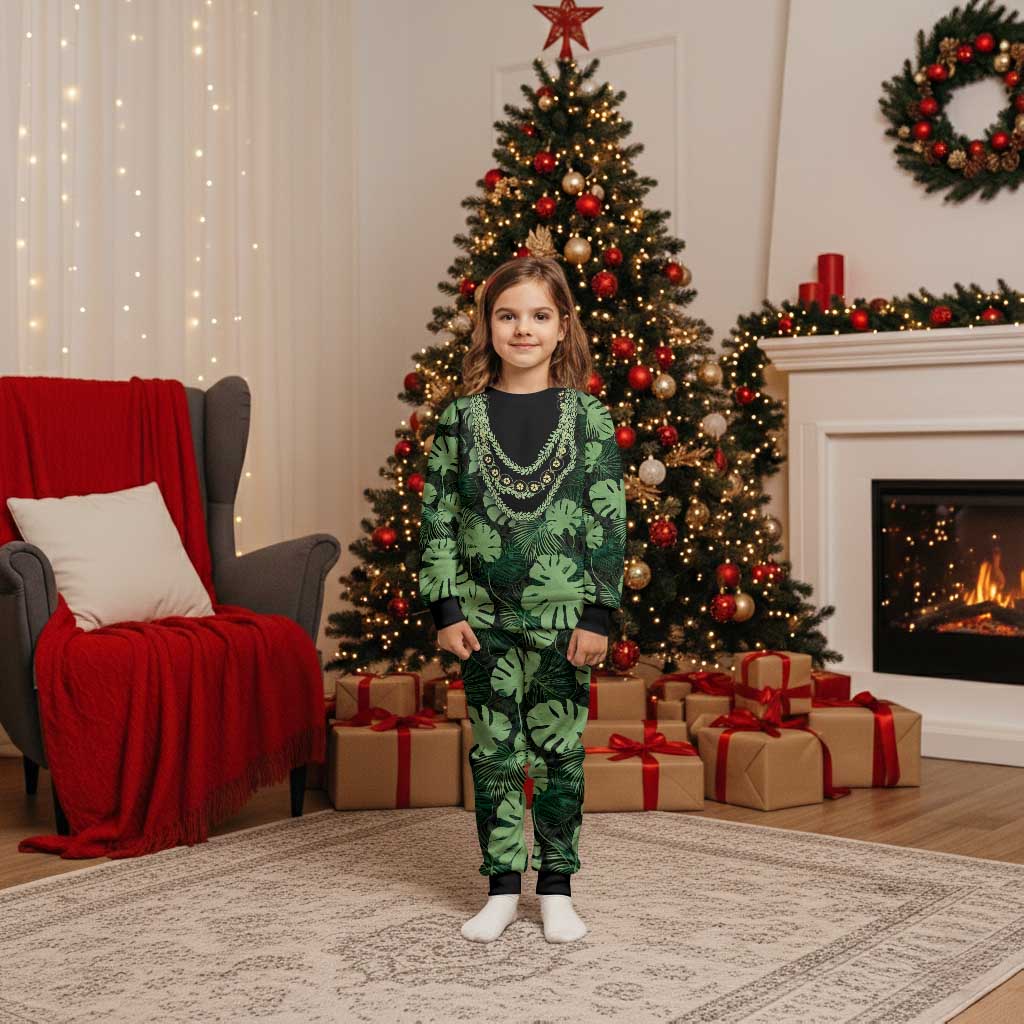 Green Hawaii Kukui Nut Lei Christmas Pajama Set Hawaiian Pattern Monstera Tropical Vibes - Polynesian Pride