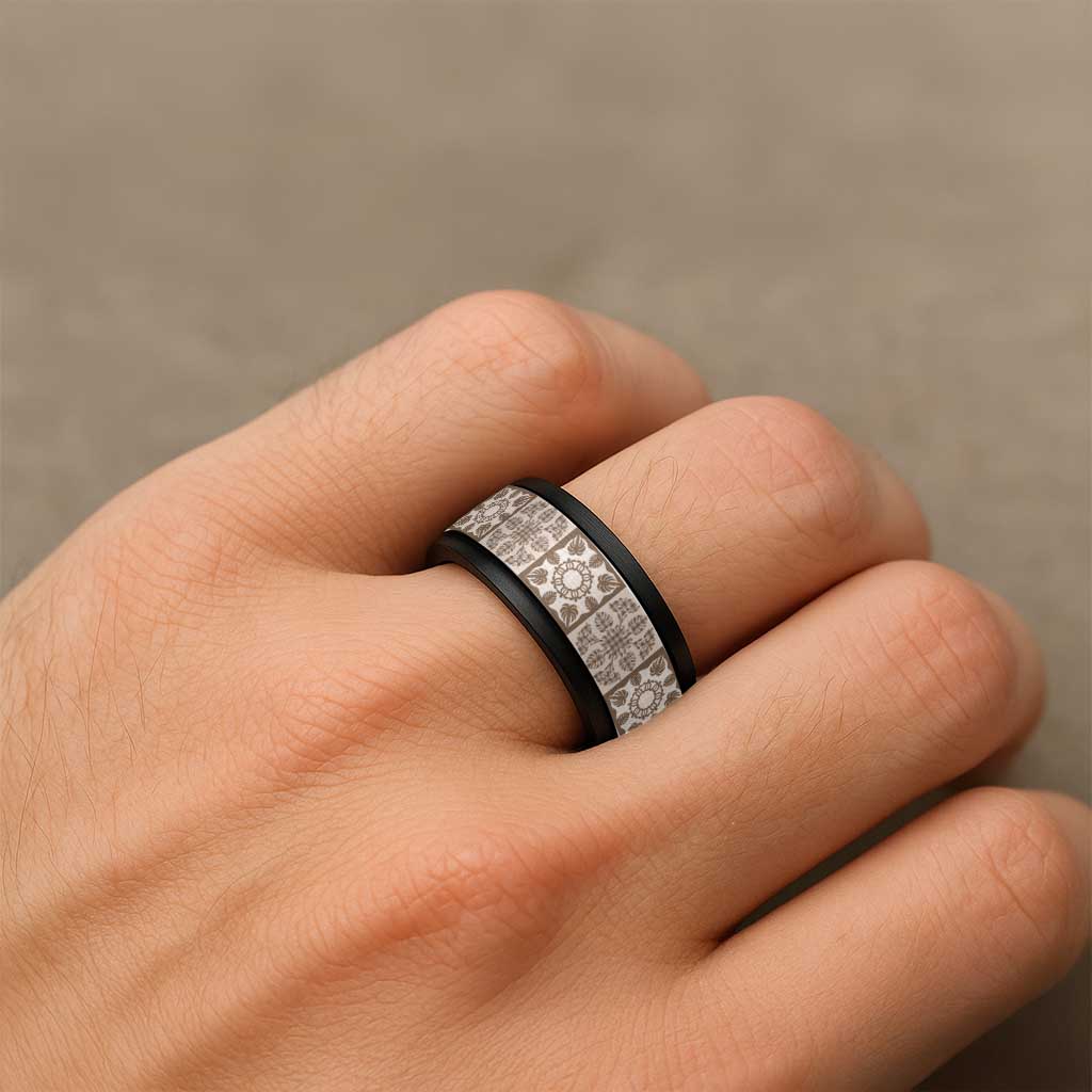 Beige Palaka Quilt Hawaii Spinner Ring Hawaiian Tropical Monstera Sea Turtle