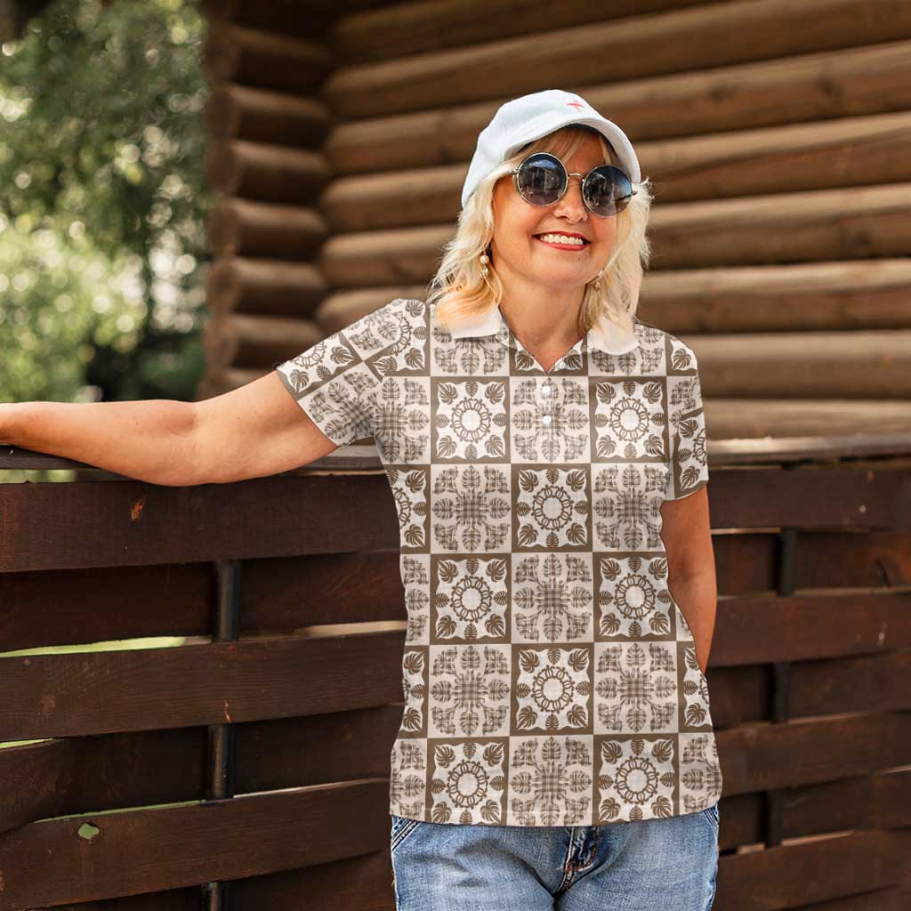 Beige Palaka Quilt Hawaii Women Polo Shirt Hawaiian Tropical Monstera Sea Turtle