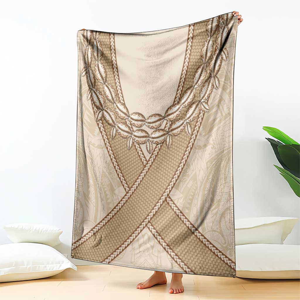 Mauri Ribaberiki Kiribati Blanket Cowrie Shells Lei Palm Leaf Weaving