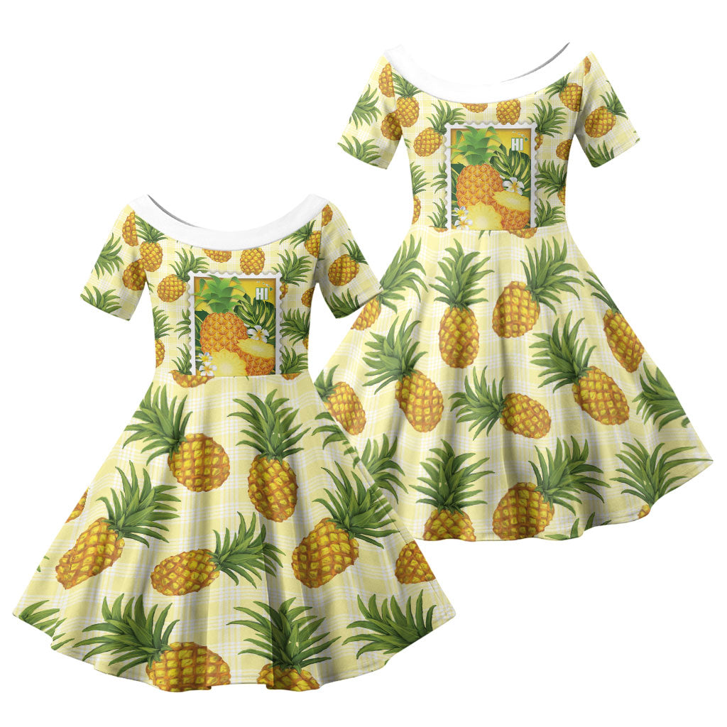 Aloha Hawaii Hala Kahiki Palaka Motifs Family Matching Off Shoulder Maxi Dress and Hawaiian Shirt Hawaiian Pineapple Stylized Stamp LT14 Daughter's Dress Yellow - Polynesian Pride