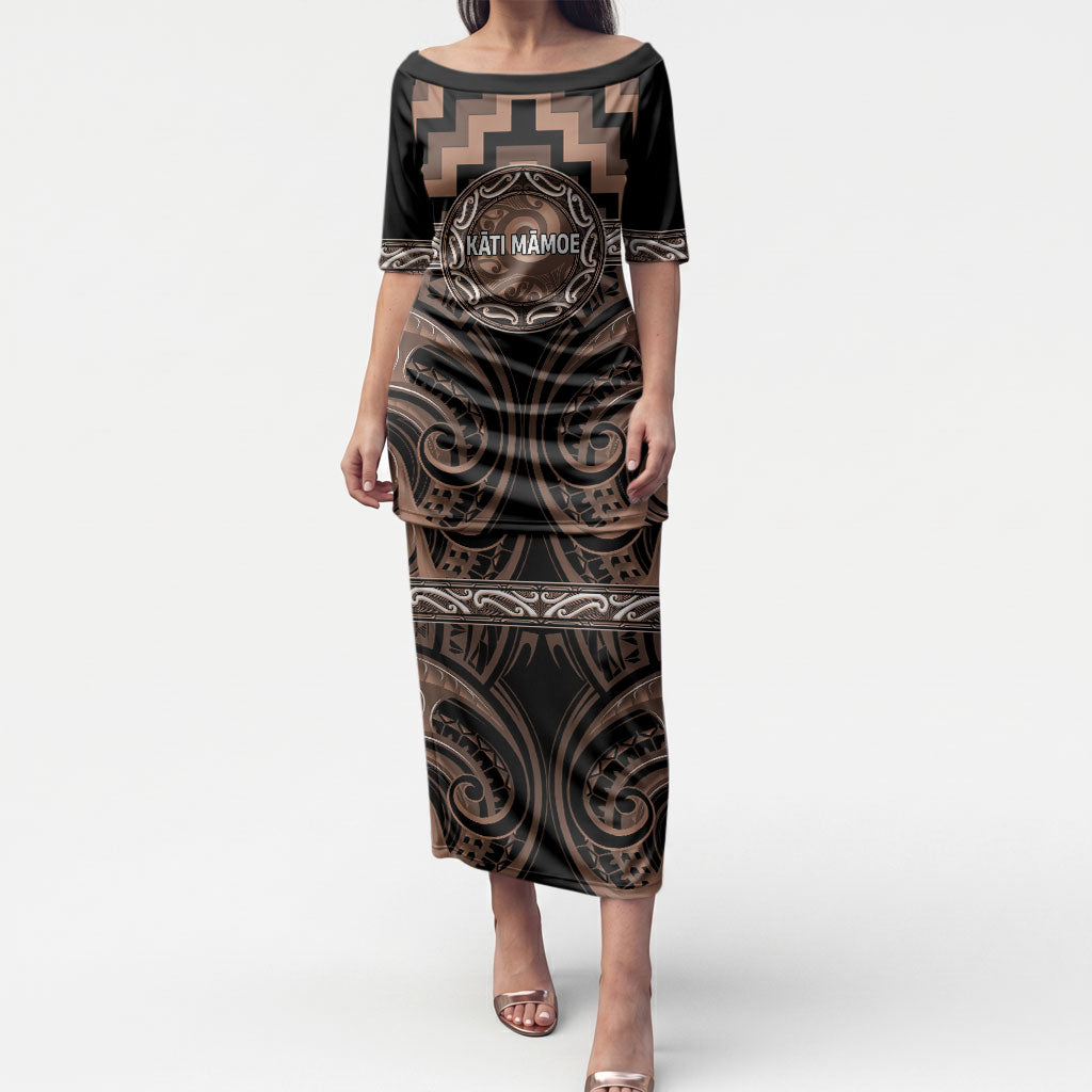 Aotearoa Kati Mamoe Personalised Puletasi Maori Iwi Poutama Puhoro Tattoo LT14 Long Dress Brown - Polynesian Pride