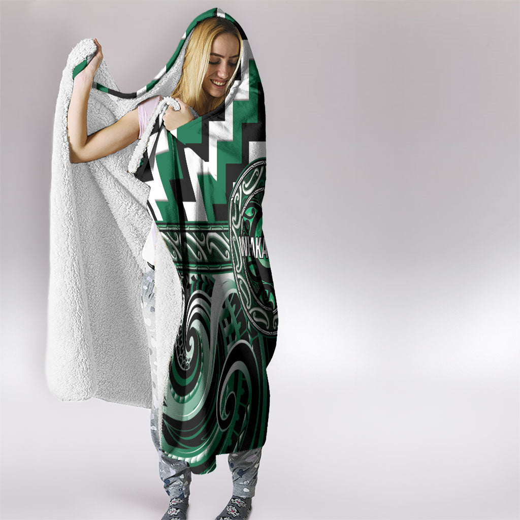 Aotearoa Whakatohea Hooded Blanket Maori Iwi Poutama Puhoro Tattoo LT14 - Polynesian Pride