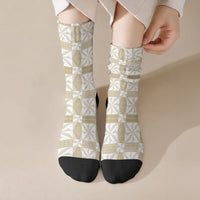 Beige Ngatu Pattern Malo e Lelei Tonga Crew Socks LT14 Crew Socks Beige - Polynesian Pride