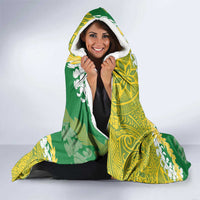 Personalized Leilehua Hawaii High School Hooded Blanket Puakenikeni Lei Hawaiian Pattern LT14 - Polynesian Pride