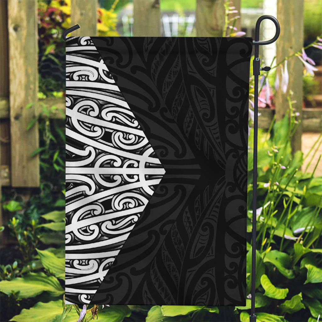 Black New Zealand Puhoro Maori Tattoo Garden Flag LT14 Garden Flag Black - Polynesian Pride