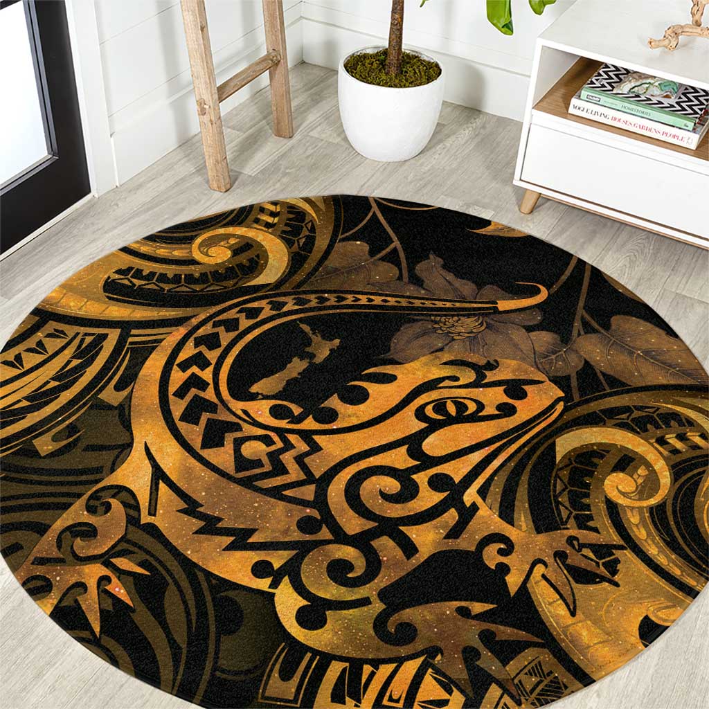 New Zealand Tuatara Round Carpet Aotearoa Maori Clematis Flowers - Gold LT14 Gold - Polynesian Pride